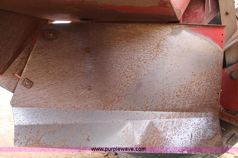 image for item C3710 2006 New Holland HW365 swather