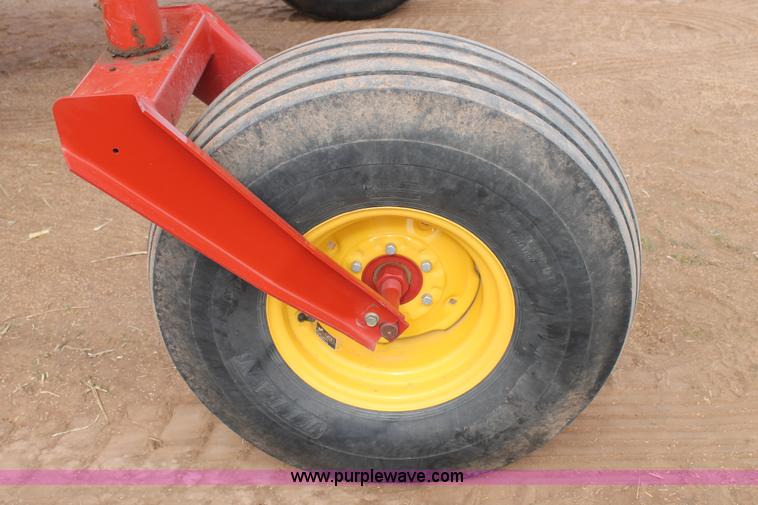 image for item C3710 2006 New Holland HW365 swather