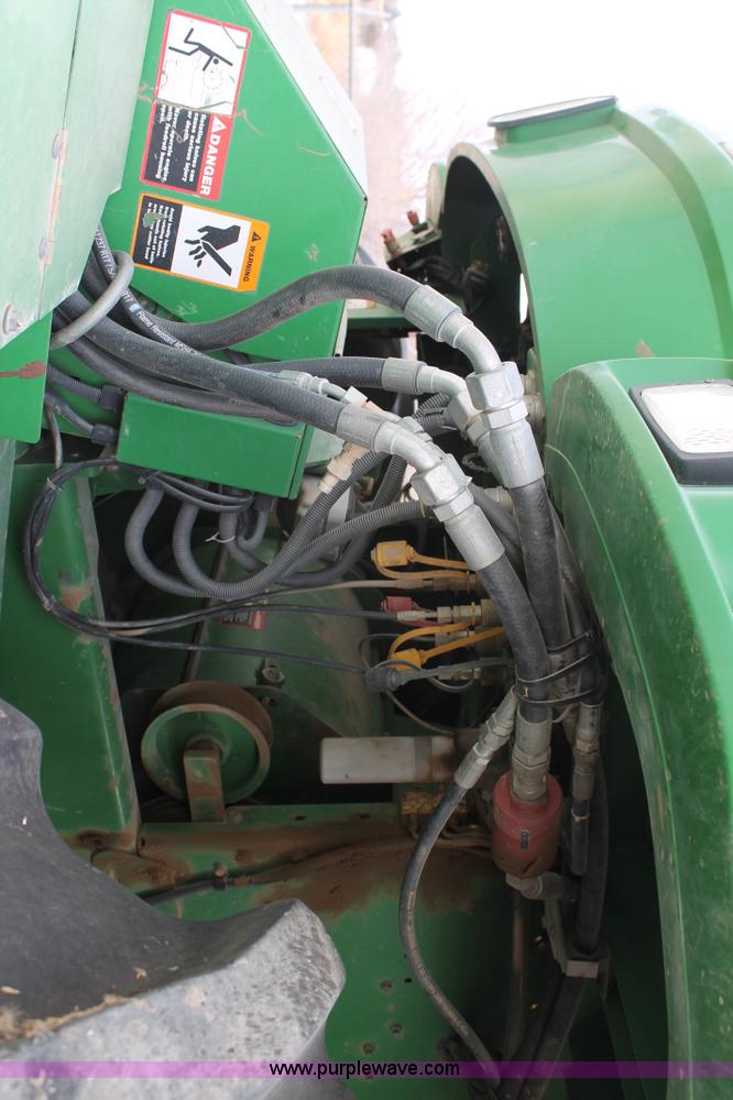 image for item C3711 2004 John Deere 7800 forage harvester