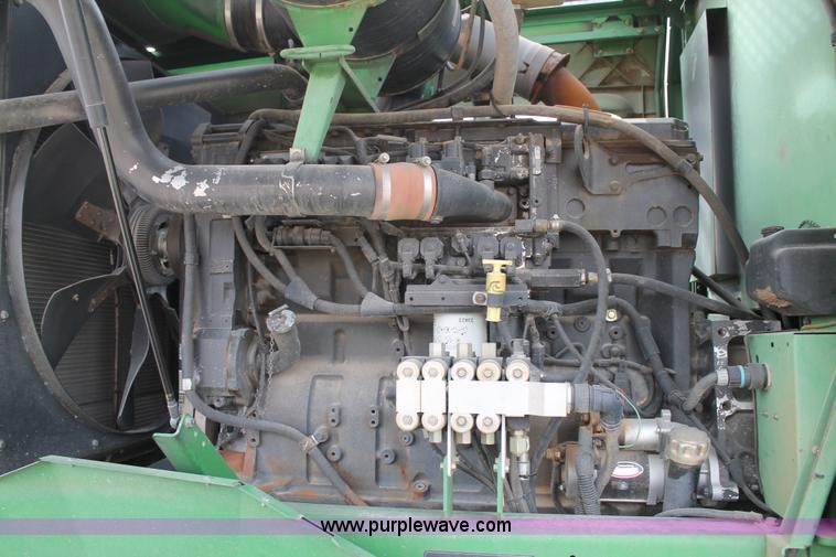 image for item C3711 2004 John Deere 7800 forage harvester