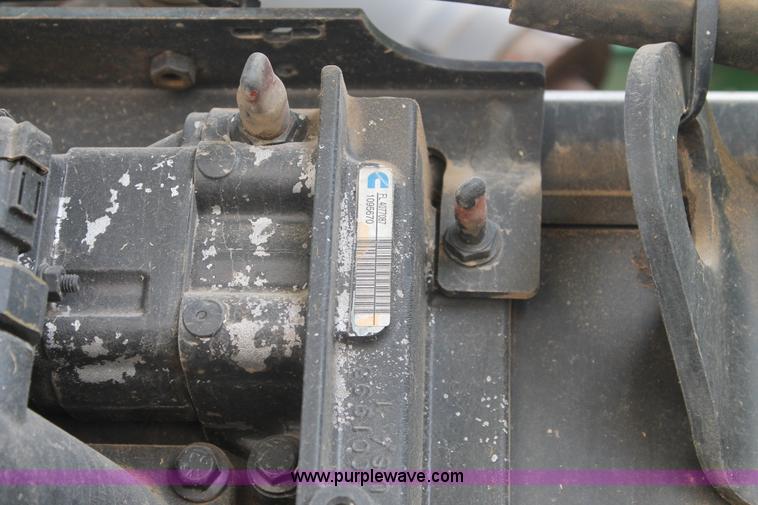 image for item C3711 2004 John Deere 7800 forage harvester