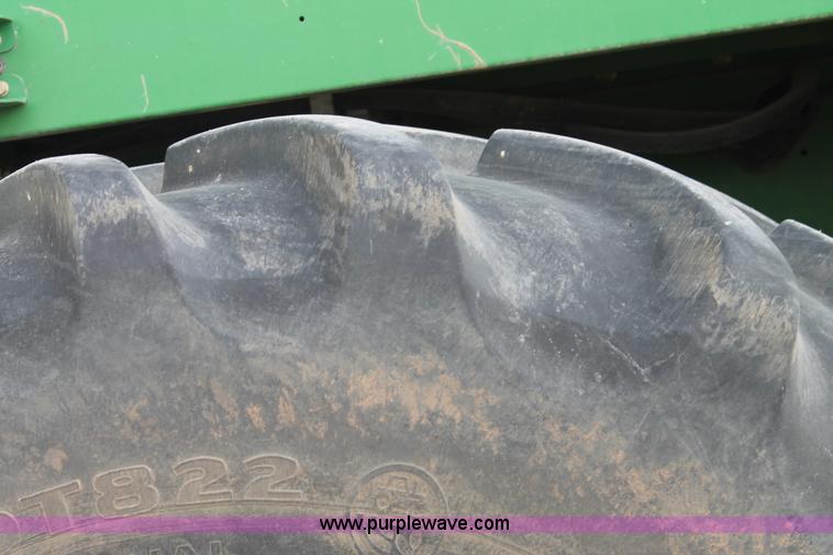 image for item C3711 2004 John Deere 7800 forage harvester