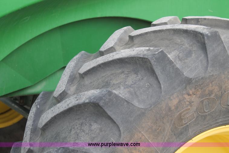 image for item C3711 2004 John Deere 7800 forage harvester