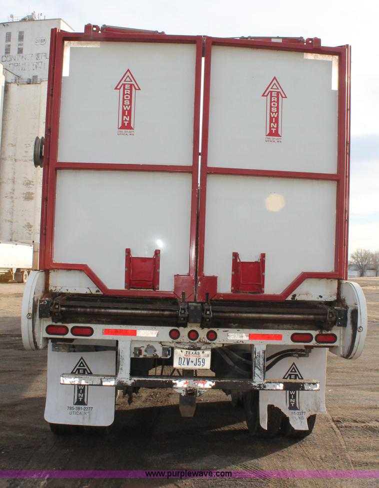 image for item C3720 2010 Aeroswint trailer