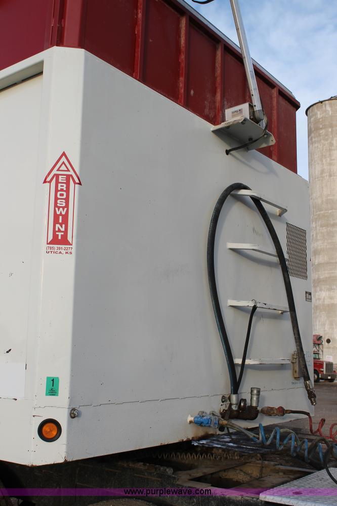 image for item C3722 2010 Aeroswint trailer