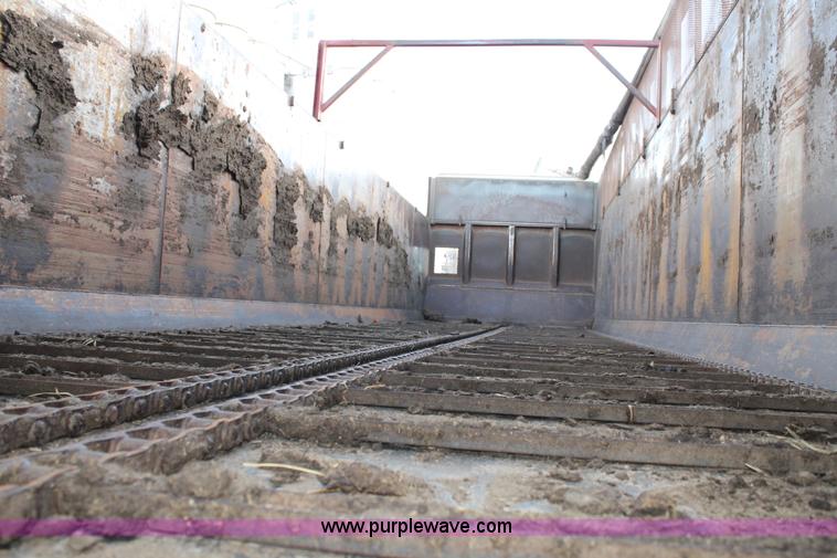 image for item C3722 2010 Aeroswint trailer