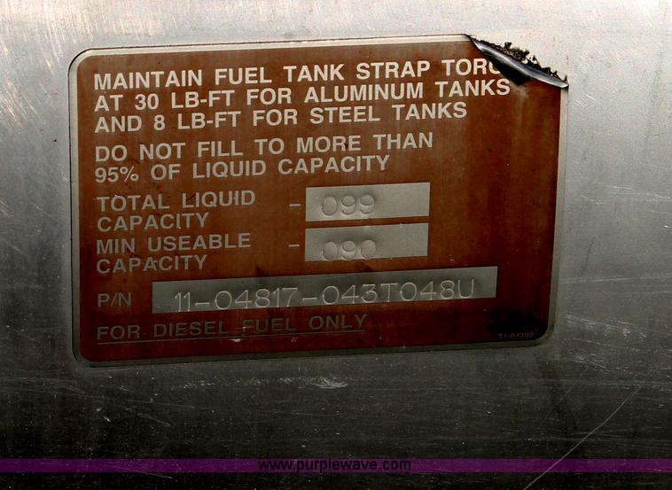 image for item C3723 2009 Peterbilt 367 semi truck