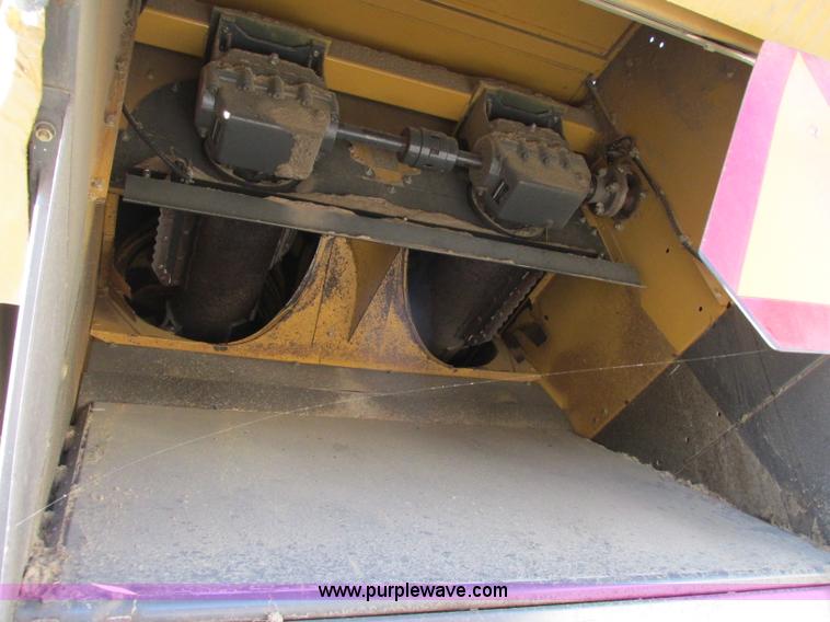 image for item F4833 2009 Lexion 575R RWA combine