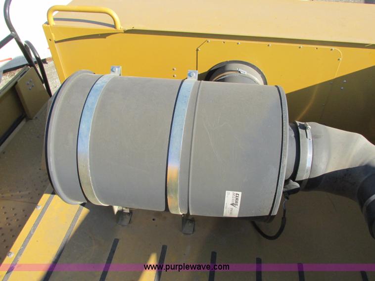 image for item F4833 2009 Lexion 575R RWA combine