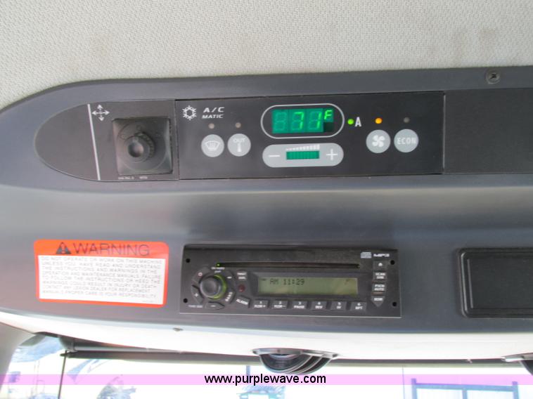 image for item F4833 2009 Lexion 575R RWA combine