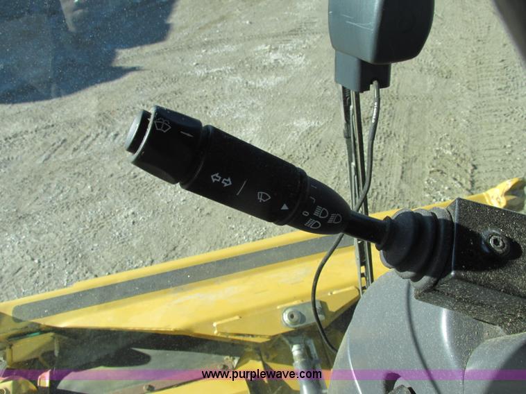 image for item F4833 2009 Lexion 575R RWA combine