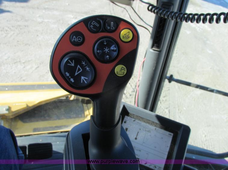 image for item F4833 2009 Lexion 575R RWA combine