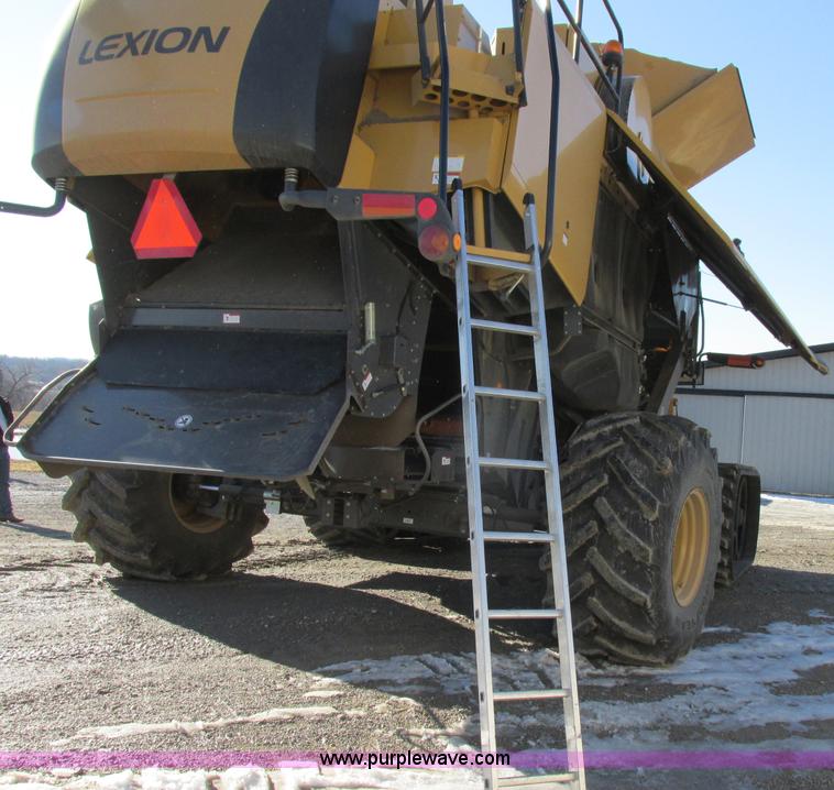image for item F4833 2009 Lexion 575R RWA combine