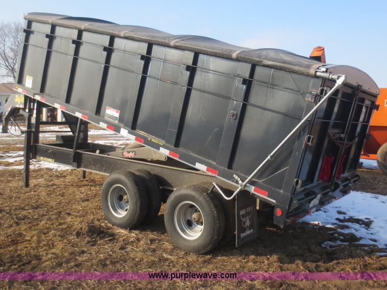image for item F6759 2007 Big Tex 25DU-18 dump trailer
