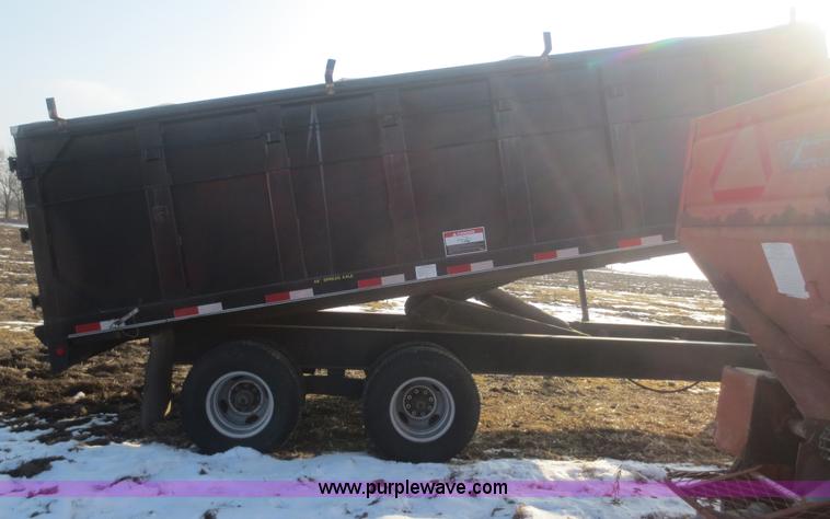 image for item F6759 2007 Big Tex 25DU-18 dump trailer