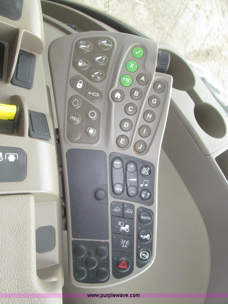 image for item F7228 2011 John Deere 8260R MFWD tractor