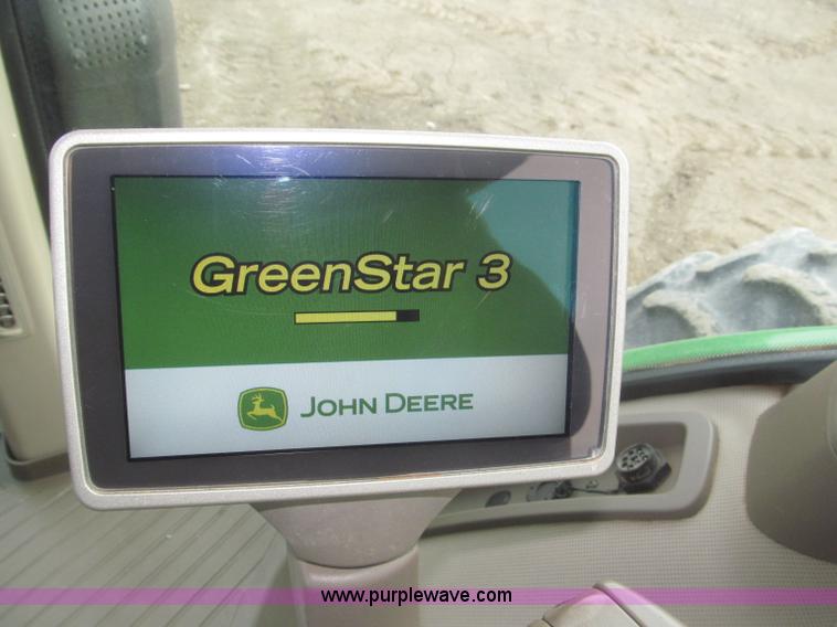 image for item F7228 2011 John Deere 8260R MFWD tractor