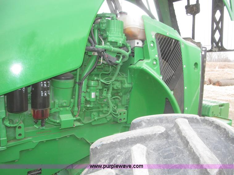 image for item F7228 2011 John Deere 8260R MFWD tractor