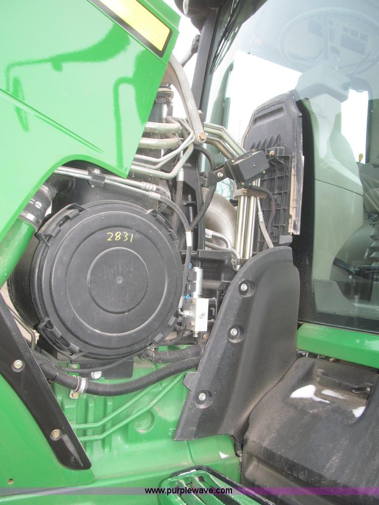 image for item F7228 2011 John Deere 8260R MFWD tractor