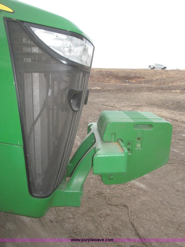 image for item F7228 2011 John Deere 8260R MFWD tractor
