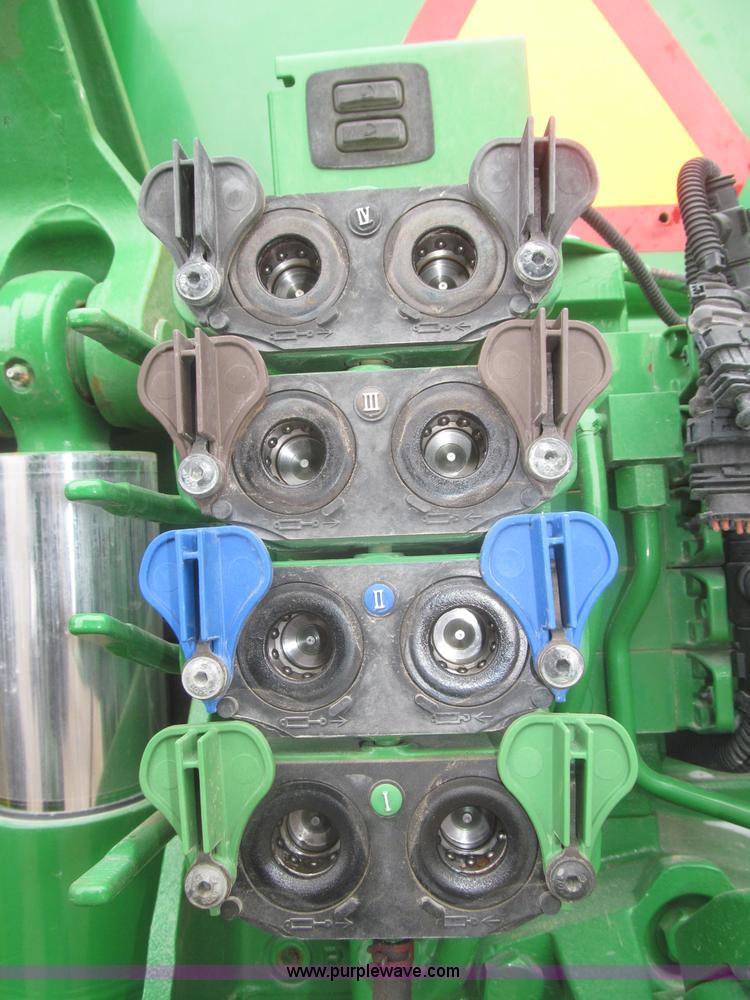 image for item F7228 2011 John Deere 8260R MFWD tractor