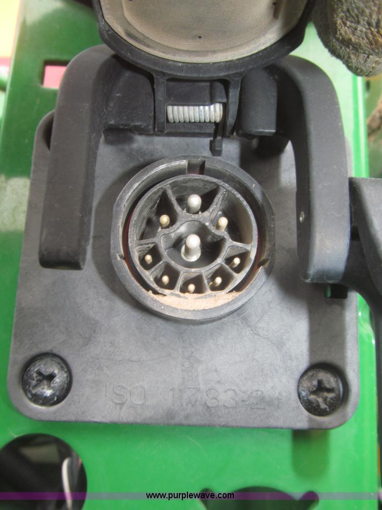 image for item F7228 2011 John Deere 8260R MFWD tractor