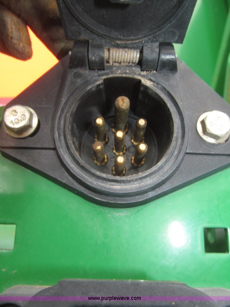 image for item F7228 2011 John Deere 8260R MFWD tractor