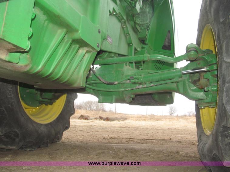 image for item F7228 2011 John Deere 8260R MFWD tractor