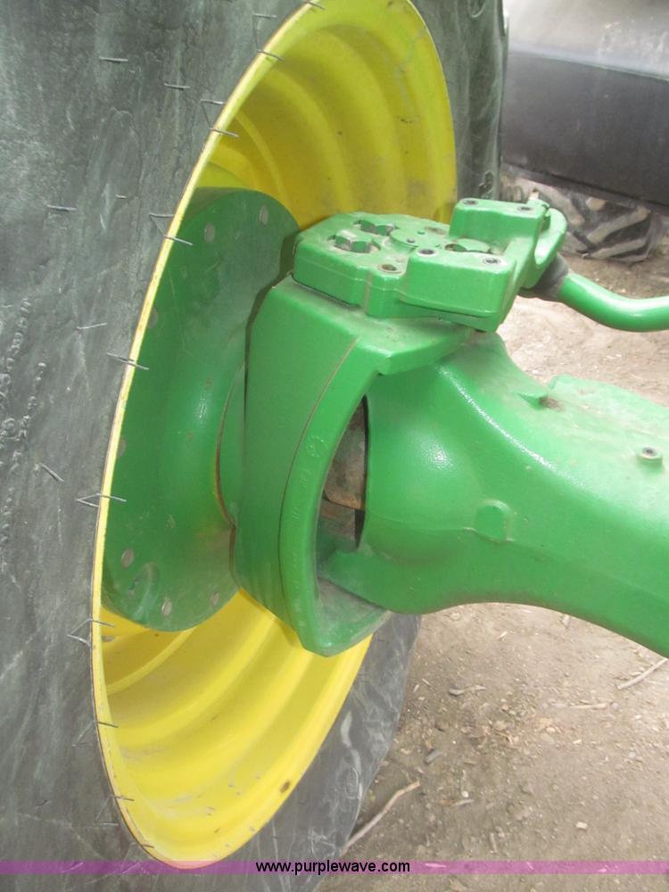 image for item F7228 2011 John Deere 8260R MFWD tractor