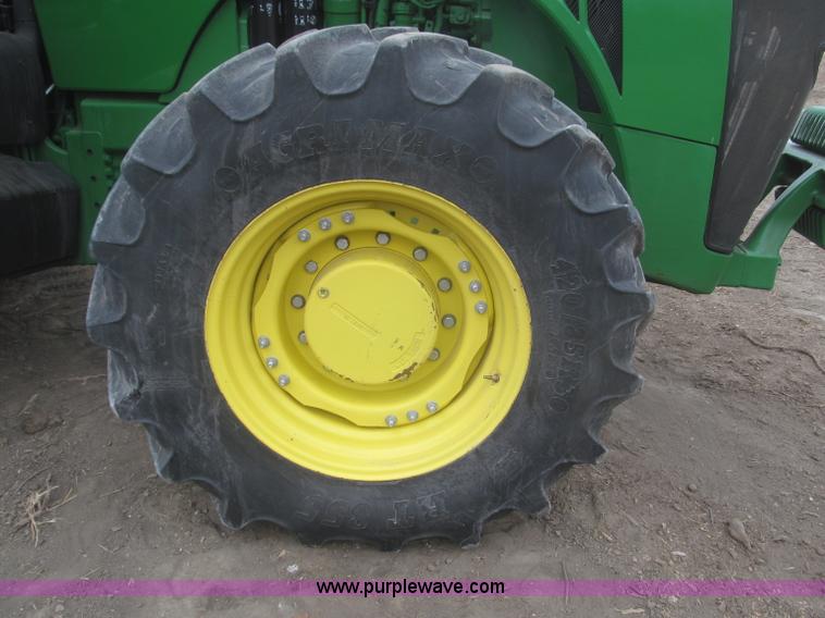 image for item F7228 2011 John Deere 8260R MFWD tractor