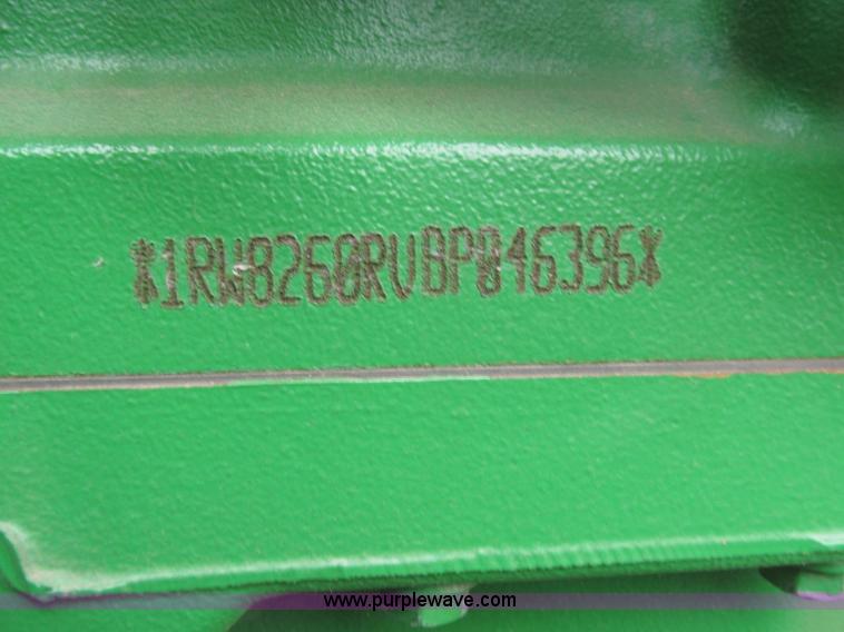 image for item F7228 2011 John Deere 8260R MFWD tractor