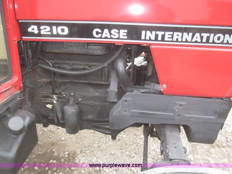image for item F7229 1994 Case IH 4210 utility tractor