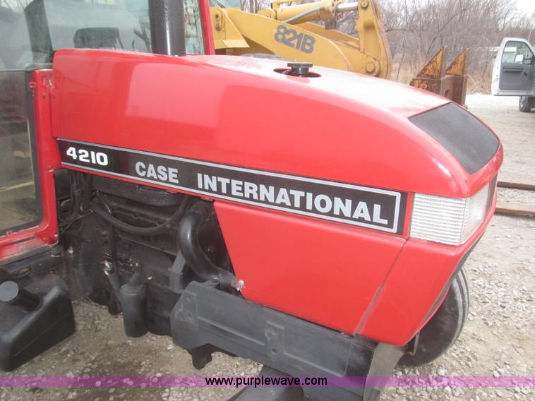 image for item F7229 1994 Case IH 4210 utility tractor