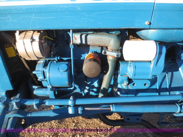 image for item F8070 1977 Ford 3600 tractor