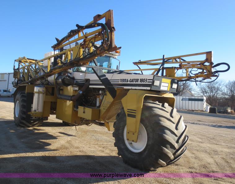 image for item F8119 1994 Ag-Chem TerraGator 1803 self-propelled sprayer