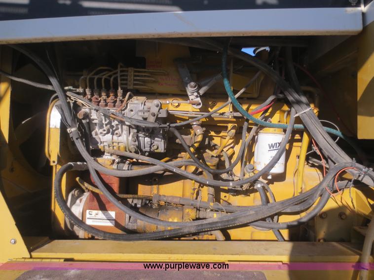 image for item F8119 1994 Ag-Chem TerraGator 1803 self-propelled sprayer