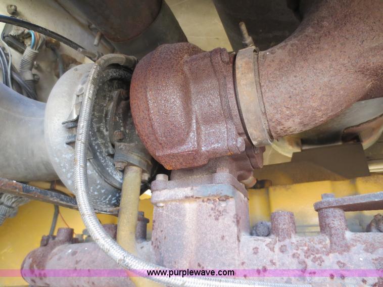 image for item F8119 1994 Ag-Chem TerraGator 1803 self-propelled sprayer