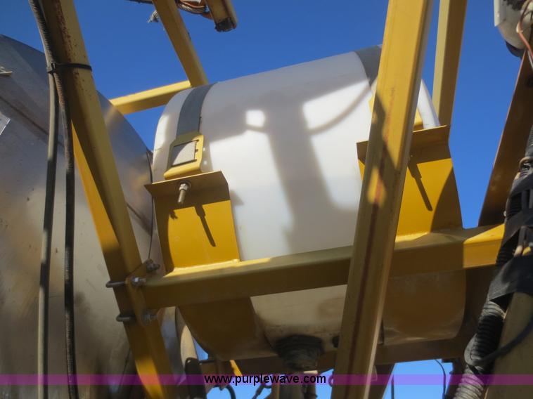 image for item F8119 1994 Ag-Chem TerraGator 1803 self-propelled sprayer