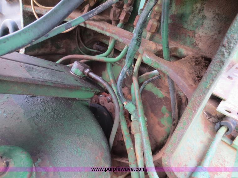 image for item F8132 1967 Oliver 1750 tractor