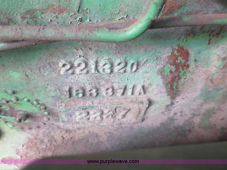 image for item F8132 1967 Oliver 1750 tractor