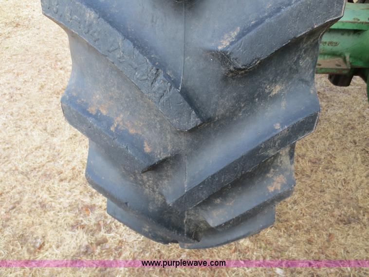 image for item F8132 1967 Oliver 1750 tractor