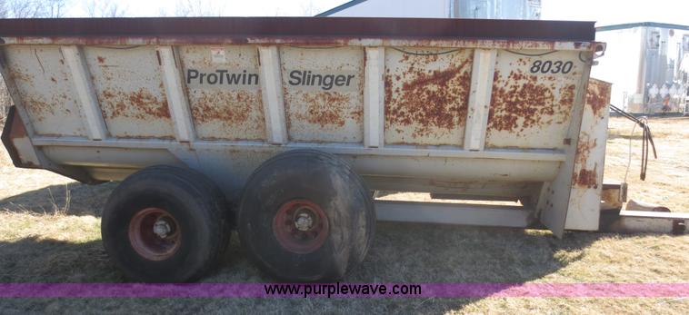 image for item F8143 Knight 8030 Pro Twin spreader