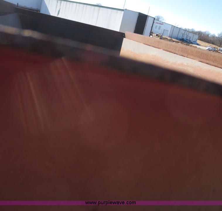 image for item F8143 Knight 8030 Pro Twin spreader