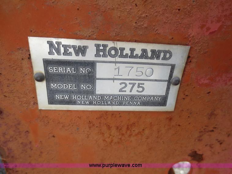 image for item F8156 New Holland 275 square baler