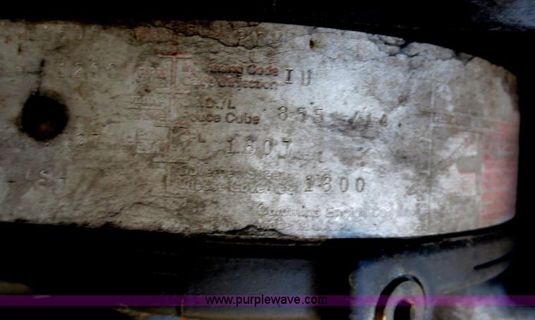 image for item F8159 1996 Ford Aeromax L9000 semi truck