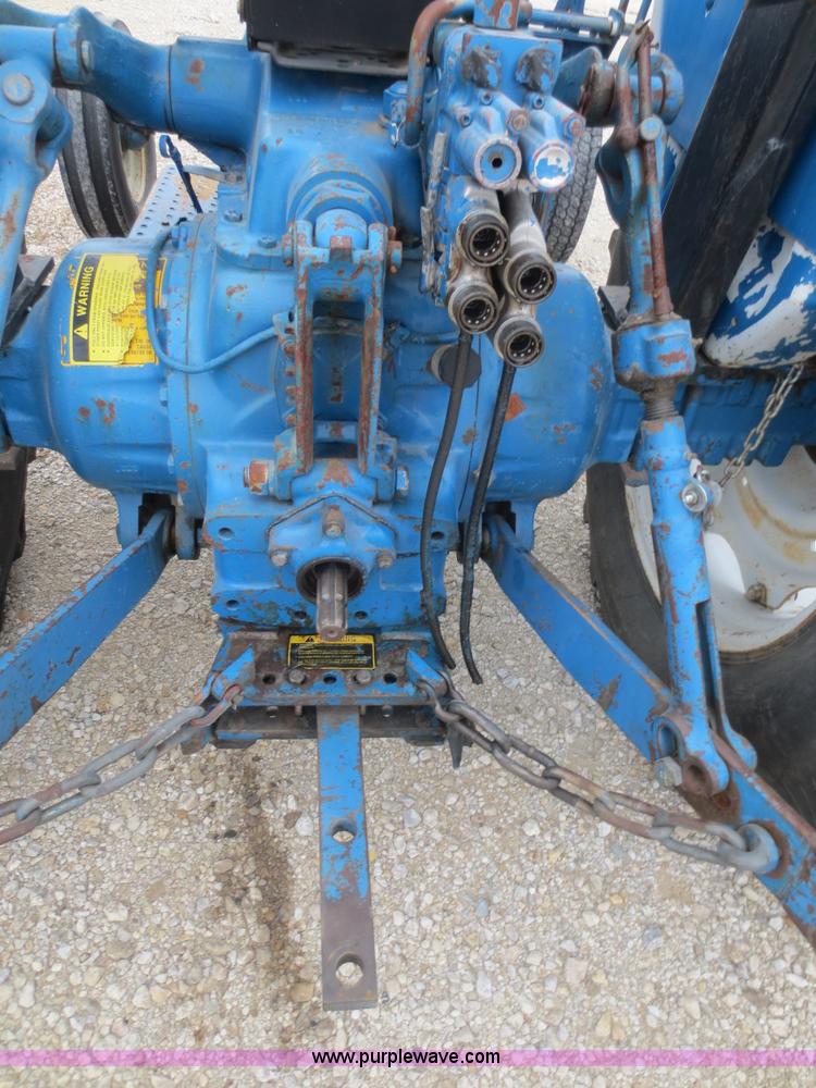 image for item F8164 1984 Ford 5610 tractor