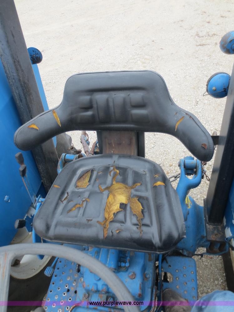 image for item F8164 1984 Ford 5610 tractor