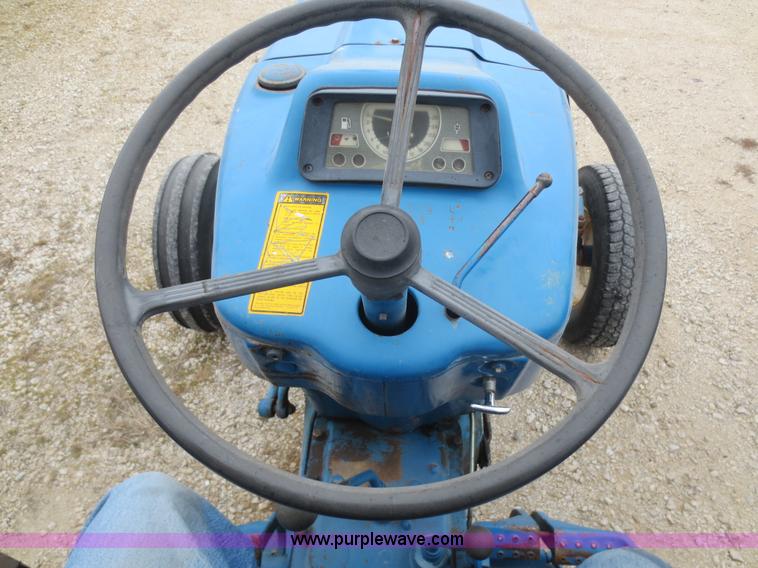 image for item F8164 1984 Ford 5610 tractor