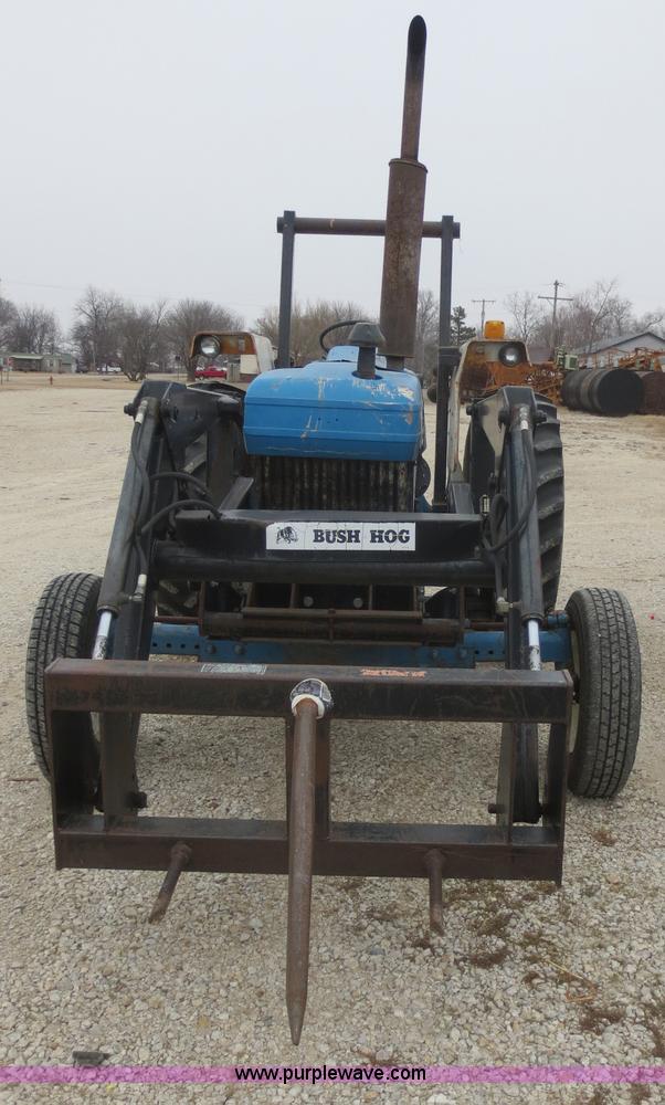 image for item F8166 Ford LA314C tractor