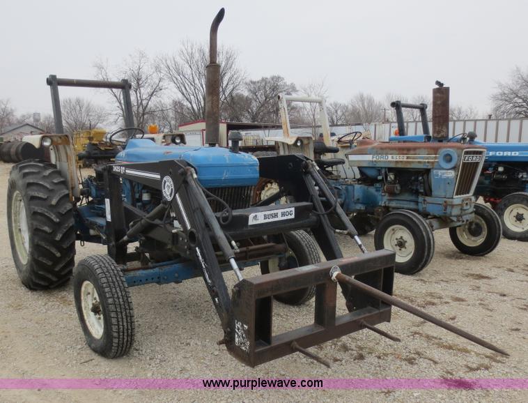 image for item F8166 Ford LA314C tractor